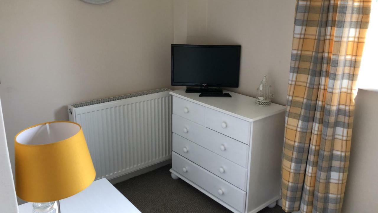 1 Silkin Serviced Accommodation 뉴턴에이클리프 외부 사진